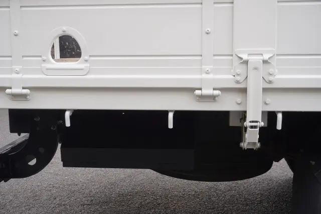 日野 レンジャー 2KG-FC2ABA(2WD)の写真20