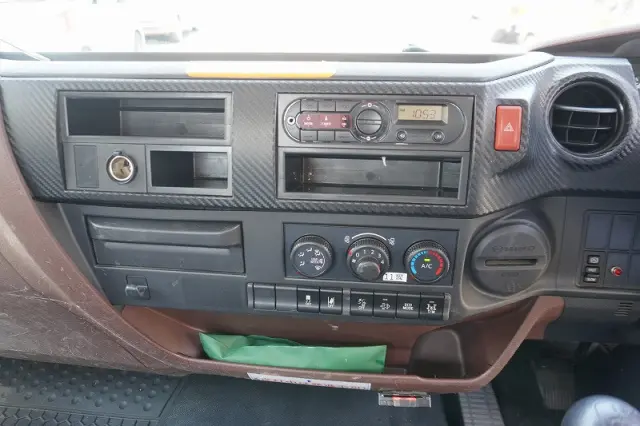 日野 レンジャー 2KG-FC2ABA(2WD)の写真34