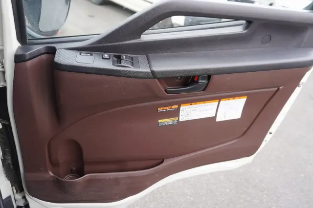 日野 レンジャー 2KG-FC2ABA(2WD)の写真37