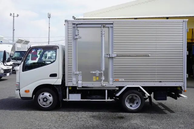 日野 デュトロ TKG-XZU605M(2WD)の写真3