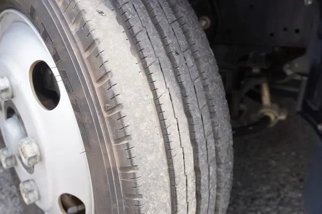 日野 デュトロ TKG-XZU605M(2WD)の写真9