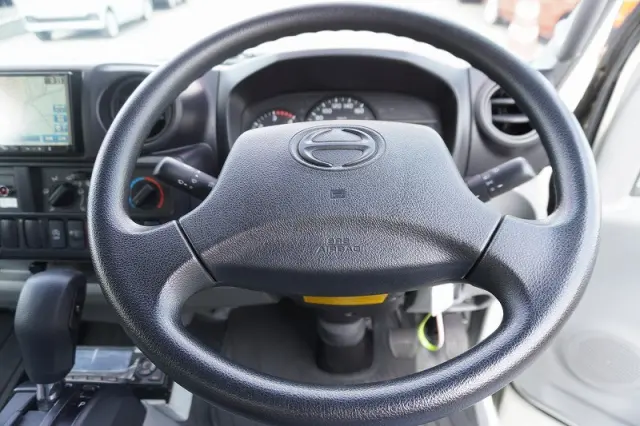 日野 デュトロ TKG-XZU605M(2WD)の写真28