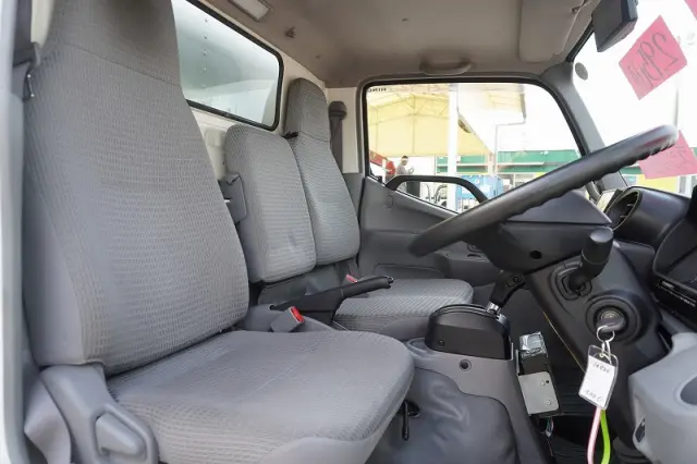 日野 デュトロ TKG-XZU605M(2WD)の写真35