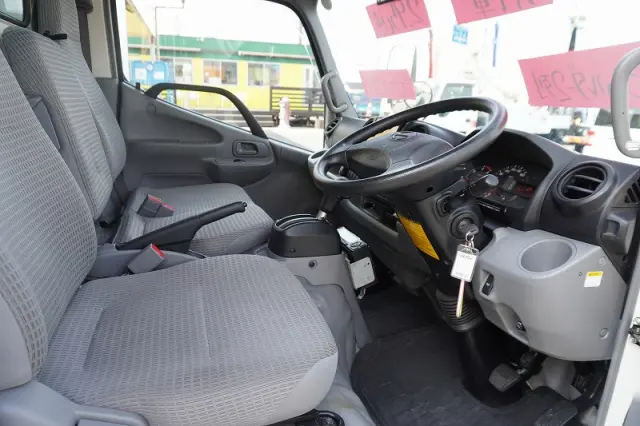 日野 デュトロ TKG-XZU605M(2WD)の写真36