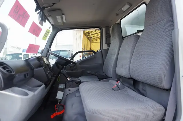 日野 デュトロ TKG-XZU605M(2WD)の写真38