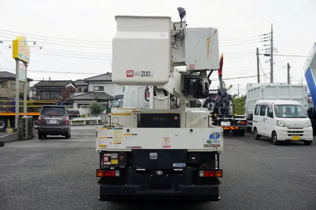 三菱 キャンター TPG-FEA50(2WD)の写真4