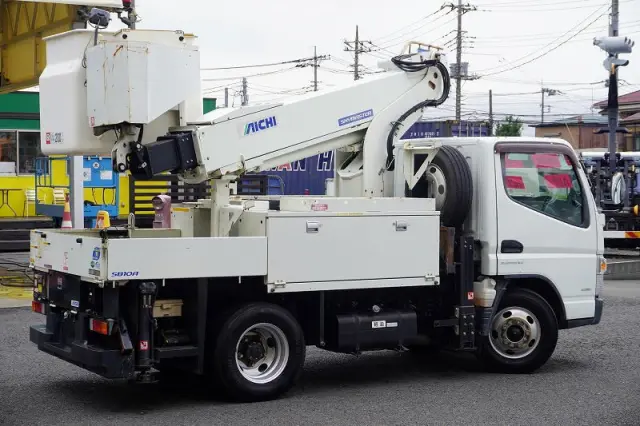 三菱 キャンター TPG-FEA50(2WD)の写真8