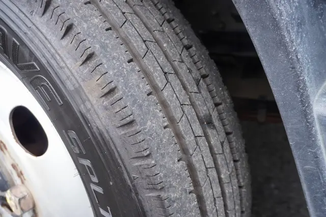 三菱 キャンター TPG-FEA50(2WD)の写真9