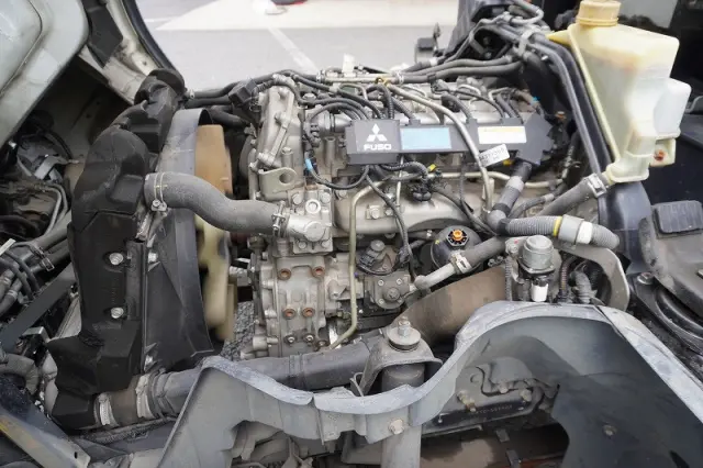 三菱 キャンター TPG-FEA50(2WD)の写真14