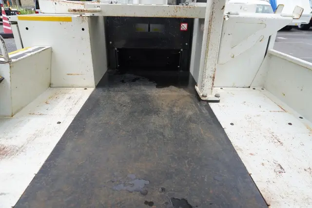 三菱 キャンター TPG-FEA50(2WD)の写真20