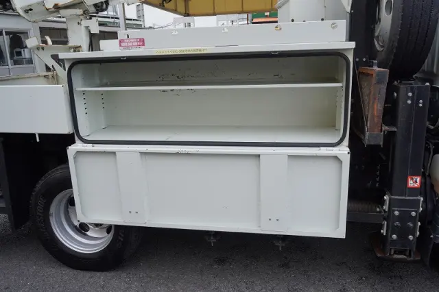 三菱 キャンター TPG-FEA50(2WD)の写真24