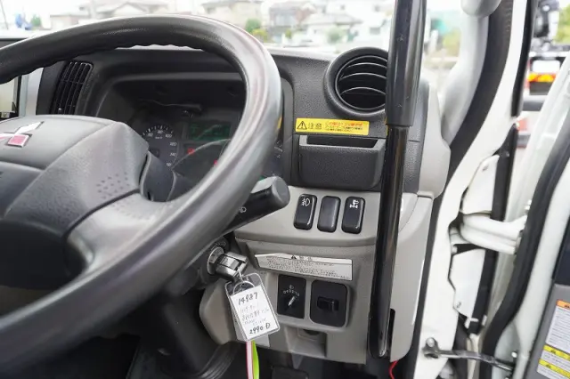 三菱 キャンター TPG-FEA50(2WD)の写真39