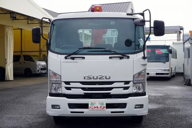 いすゞ フォワード 2PG-FRR90S1(2WD)の写真2