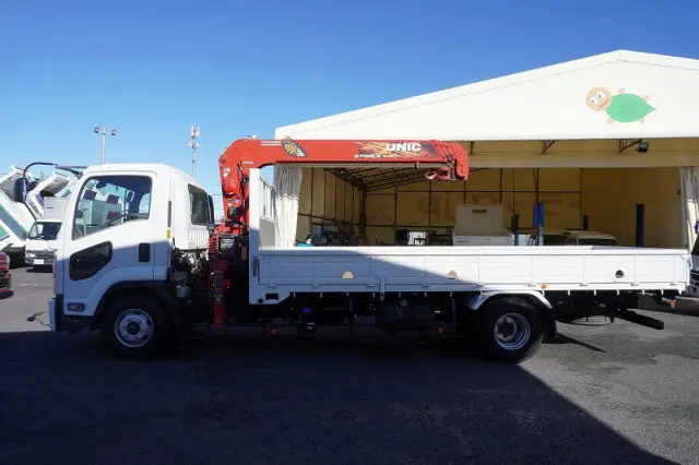 いすゞ フォワード 2PG-FRR90S1(2WD)の写真3