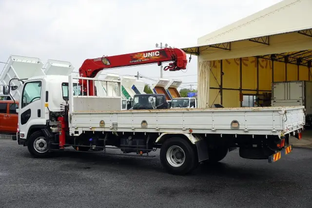 いすゞ フォワード 2PG-FRR90S1(2WD)の写真7