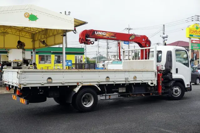 いすゞ フォワード 2PG-FRR90S1(2WD)の写真8