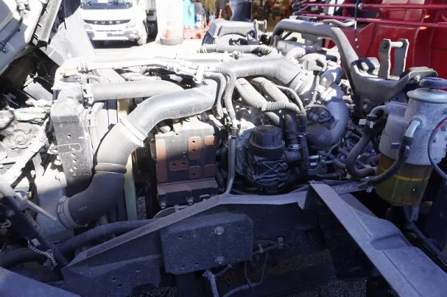 いすゞ フォワード 2PG-FRR90S1(2WD)の写真14