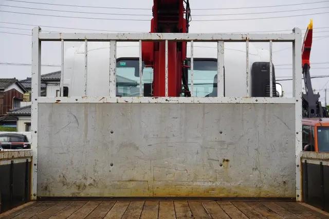 いすゞ フォワード 2PG-FRR90S1(2WD)の写真19