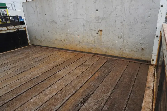 いすゞ フォワード 2PG-FRR90S1(2WD)の写真22