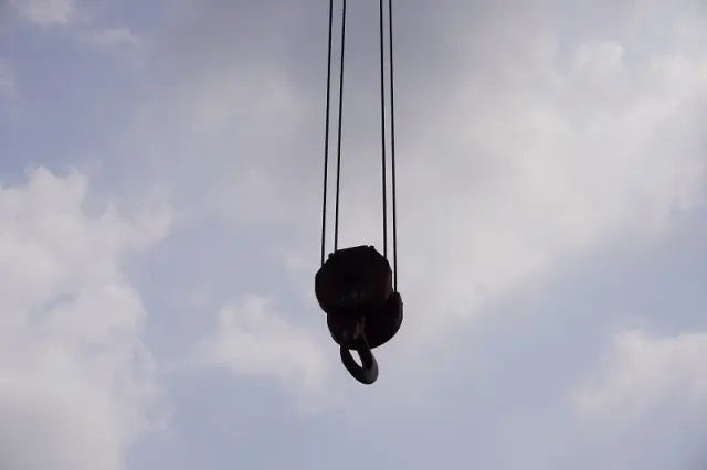 いすゞ フォワード 2PG-FRR90S1(2WD)の写真28