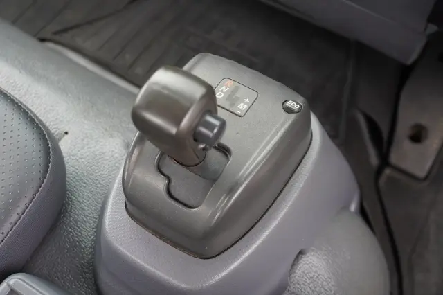 いすゞ フォワード 2PG-FRR90S1(2WD)の写真33