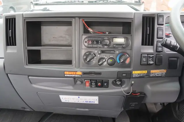 いすゞ フォワード 2PG-FRR90S1(2WD)の写真34