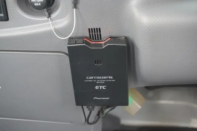 いすゞ フォワード 2PG-FRR90S1(2WD)の写真35