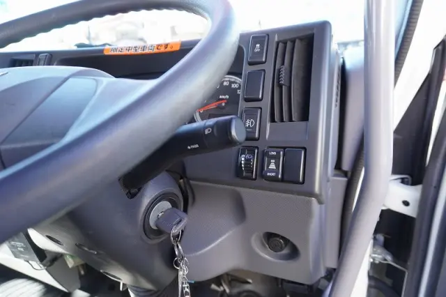いすゞ フォワード 2PG-FRR90S1(2WD)の写真36