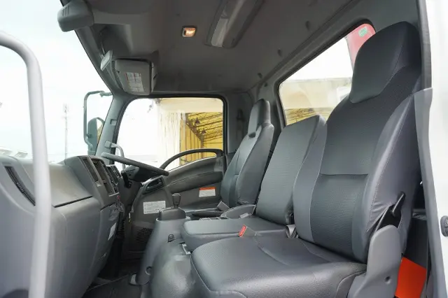 いすゞ フォワード 2PG-FRR90S1(2WD)の写真41