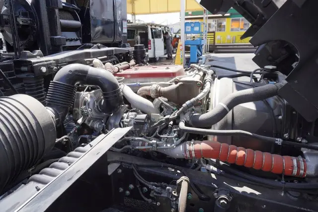 日野 レンジャー 2KG-GK2ABA(6x4)の写真33