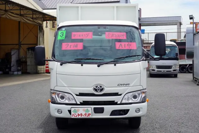トヨタ ダイナ 2RG-XZU645(2WD)の写真2
