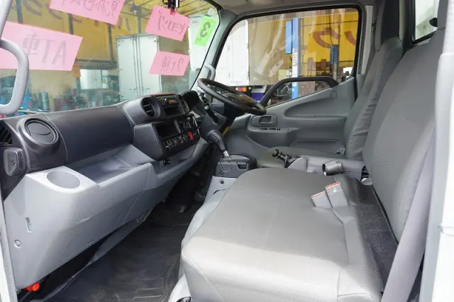 トヨタ ダイナ 2RG-XZU645(2WD)の写真35