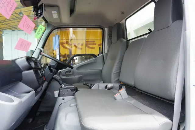 トヨタ ダイナ 2RG-XZU645(2WD)の写真36