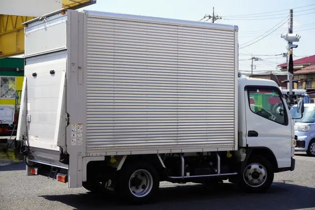 三菱 キャンター TPG-FEA50(2WD)の写真8