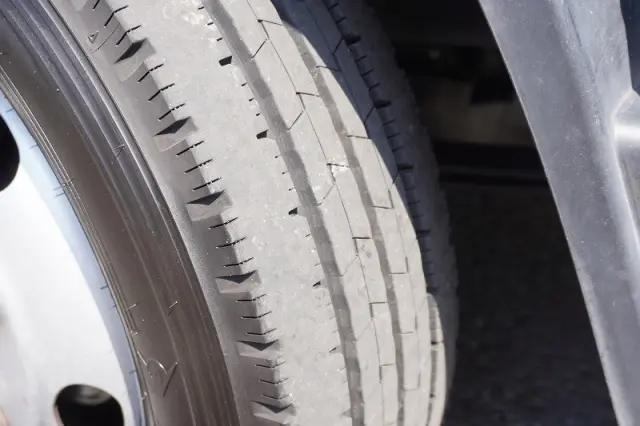 三菱 キャンター TPG-FEA50(2WD)の写真10