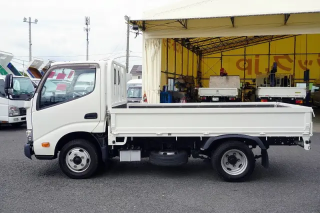 日野 デュトロ TKG-XZU605M(2WD)の写真3