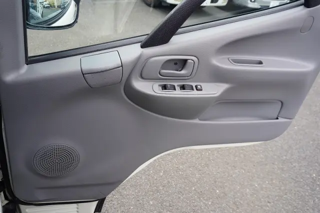 日野 デュトロ TKG-XZU605M(2WD)の写真28