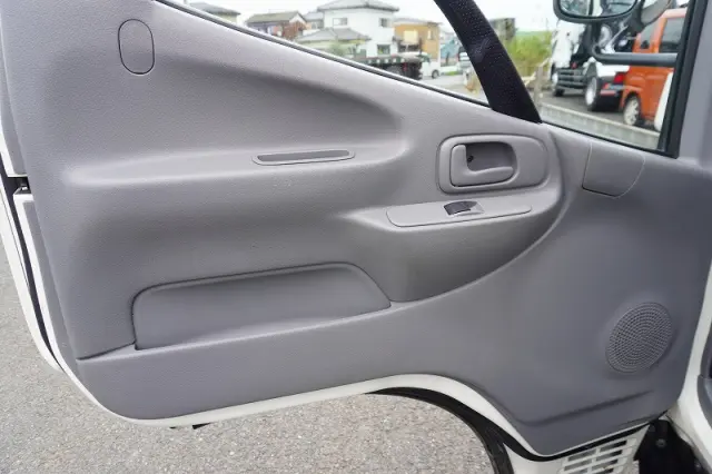 日野 デュトロ TKG-XZU605M(2WD)の写真33