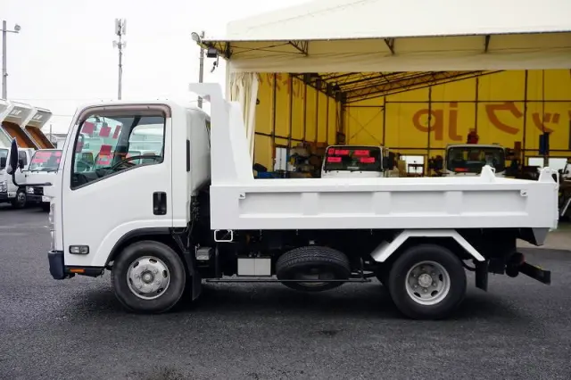 いすゞ エルフ TKG-NPR85YN(2WD)の写真3