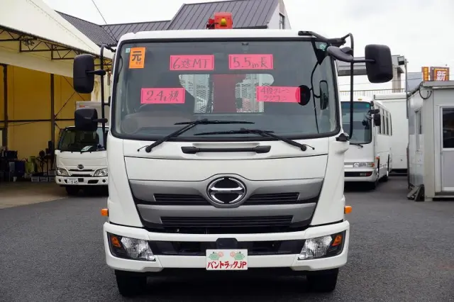 日野 レンジャー 2KG-FD2ABA(2WD)の写真2