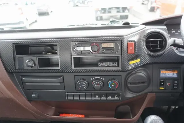 日野 レンジャー 2KG-FD2ABA(2WD)の写真35