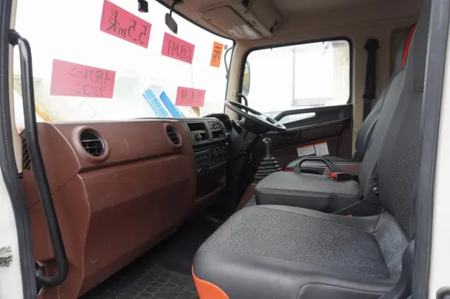 日野 レンジャー 2KG-FD2ABA(2WD)の写真42