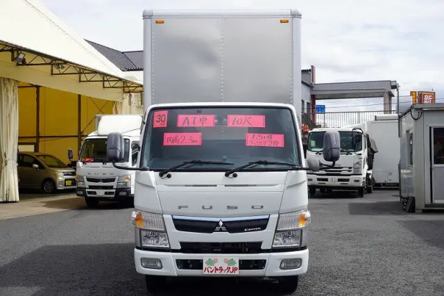 三菱 キャンター TPG-FBA00(2WD)の写真2
