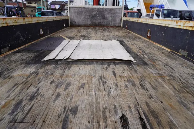 日野 レンジャー 2KG-FC2ABA(2WD)の写真18