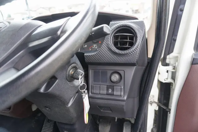 日野 レンジャー 2KG-FC2ABA(2WD)の写真37