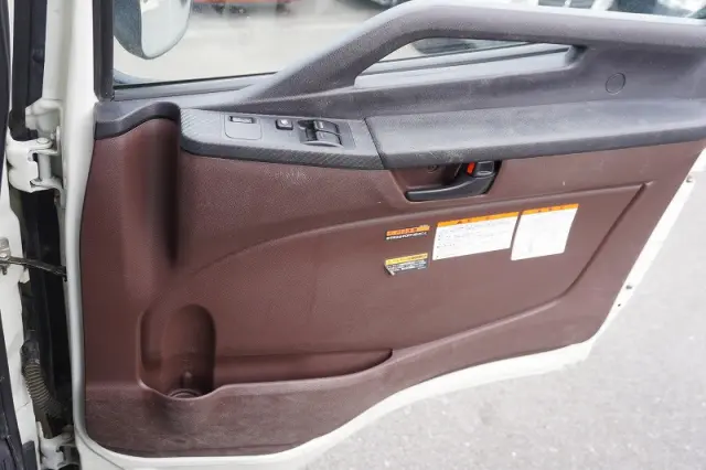 日野 レンジャー 2KG-FC2ABA(2WD)の写真38