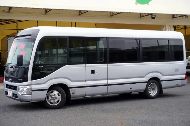 日野 リエッセⅡ SKG-XZB70M(2WD)の写真1