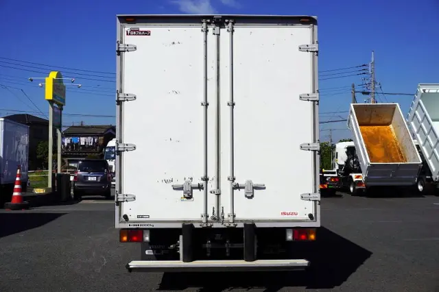 いすゞ エルフ TPG-NPR85AN(2WD)の写真4