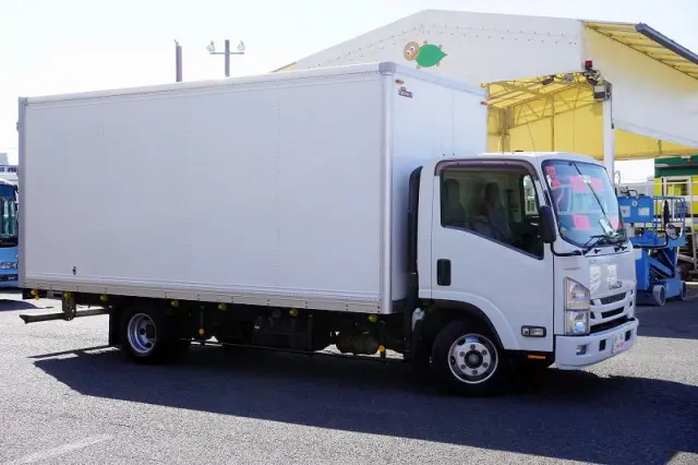 いすゞ エルフ TPG-NPR85AN(2WD)の写真6