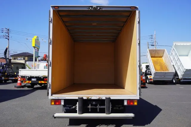 いすゞ エルフ TPG-NPR85AN(2WD)の写真18